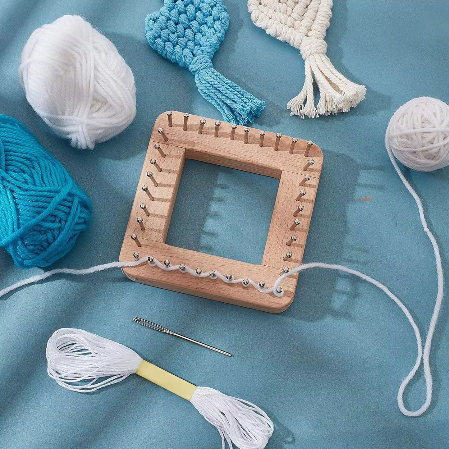 Mini Square Knitting Tool with Hooks Wooden Crochet Board for Weaving Mat Hairband Blanket Sock 19.5X19.5Cm